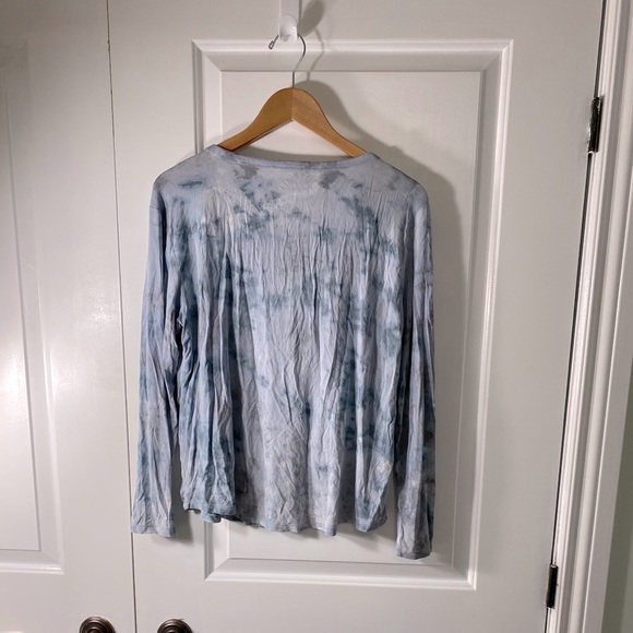 American Eagle Long Sleeve Shirt - Picture 2 of 3